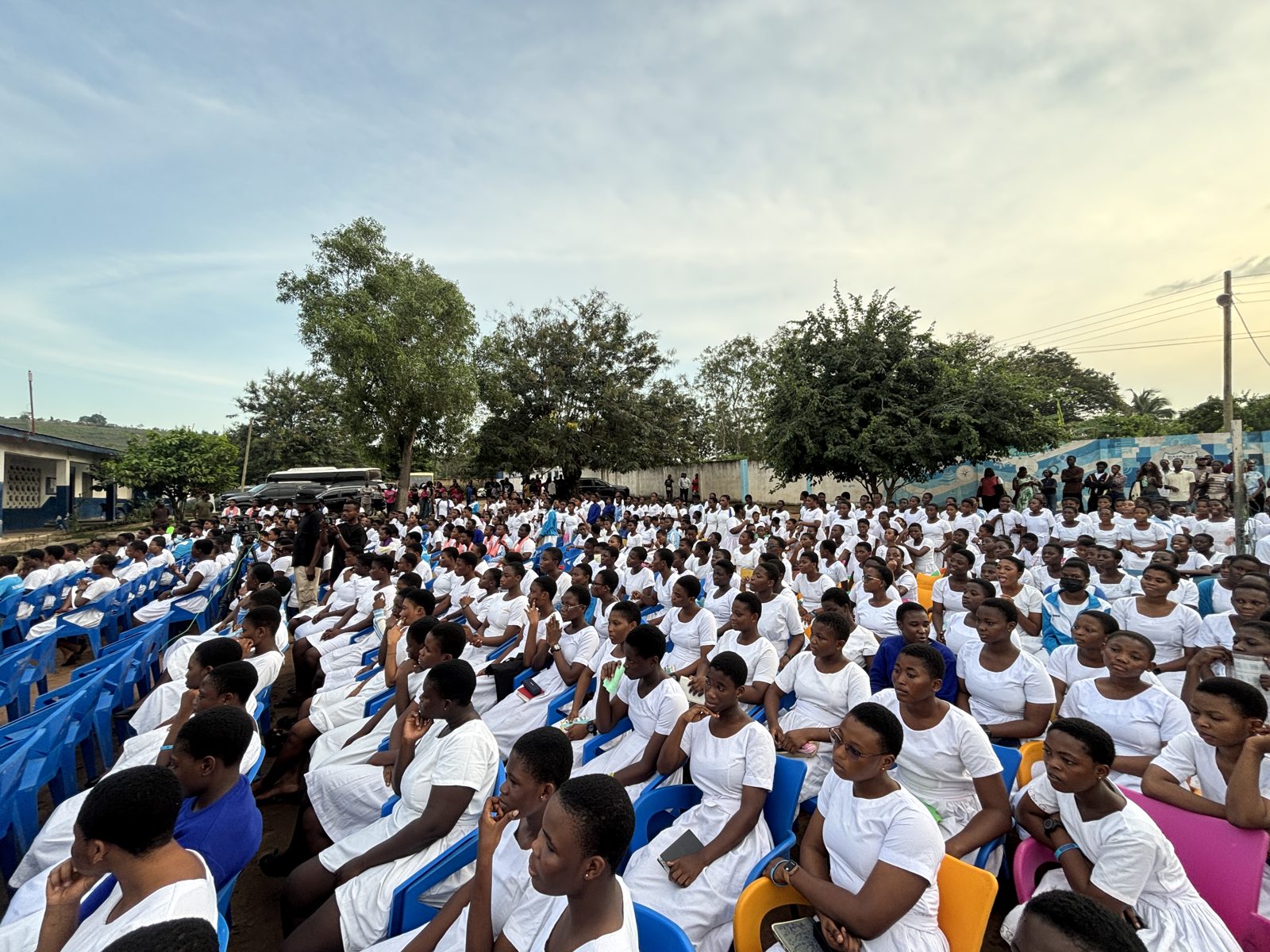 Diaspora Girls SHS Outreach recap photo 11